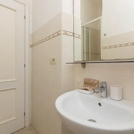 Апартаменты Principe Amedeo By In *